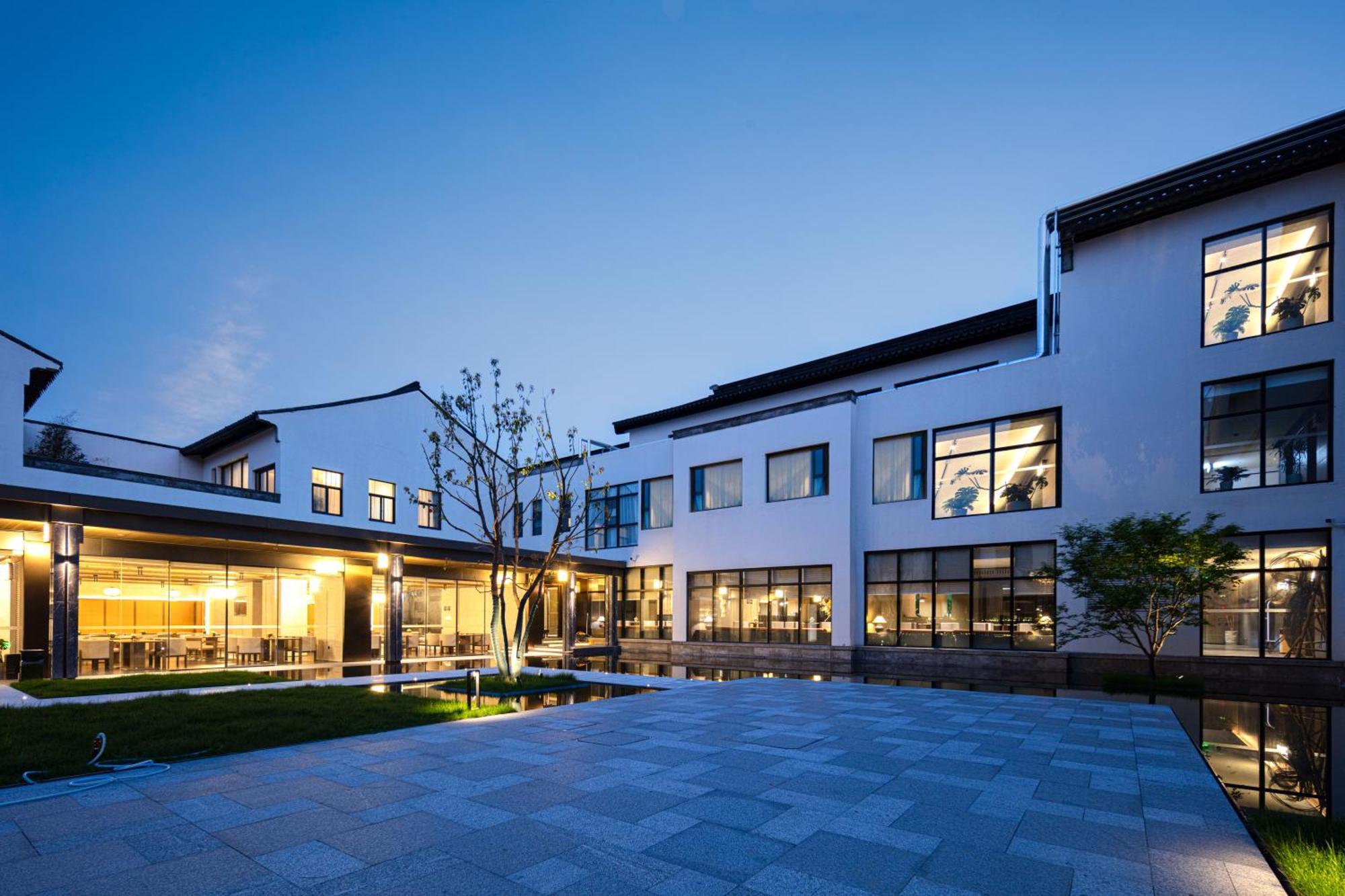 Atour Hotel Suzhou Beisi Pagoda Taohuawu Street Exterior photo