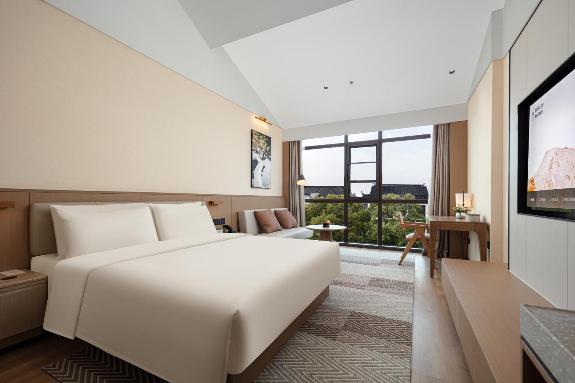 Atour Hotel Suzhou Beisi Pagoda Taohuawu Street Exterior photo